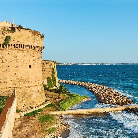 Hotel Il Pavone Taranto Exterior foto