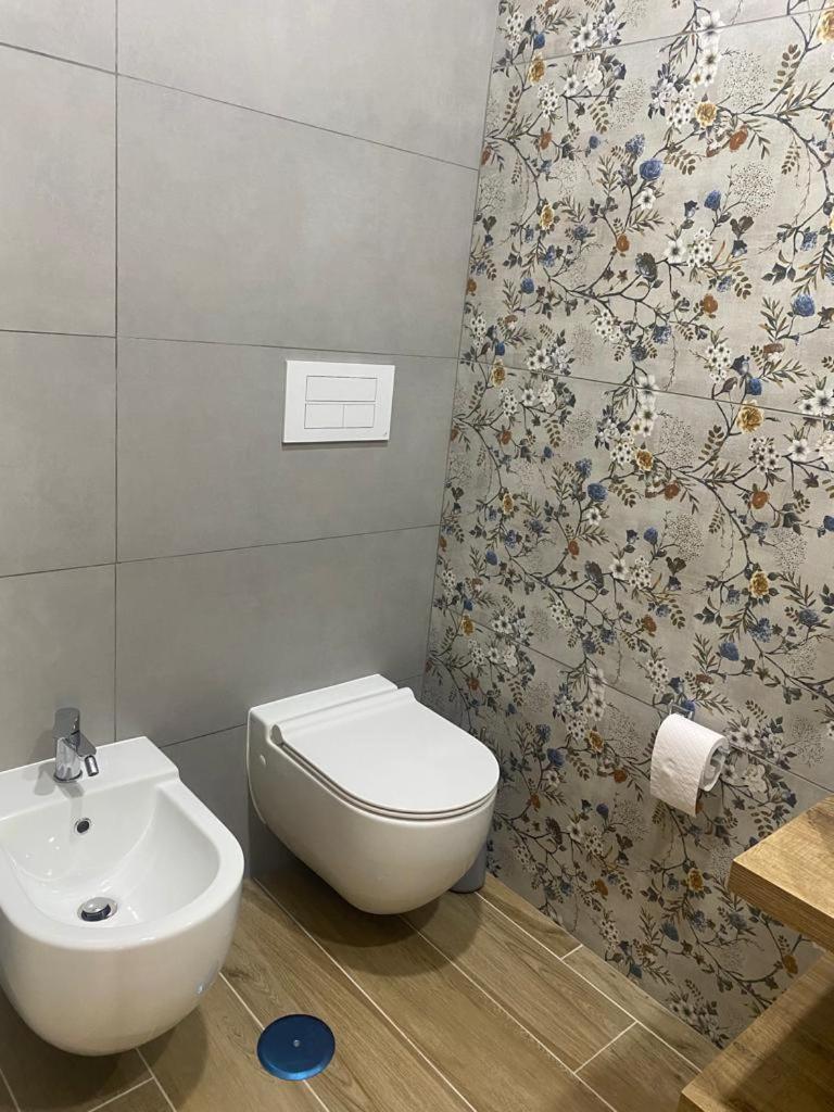 Hotel Il Pavone Taranto Exterior foto
